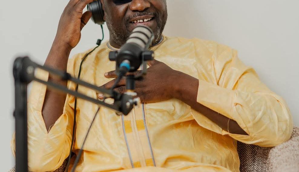 Guinée : la HAC lève l’interdiction d’exercer visant le journaliste Lamine Guirassy