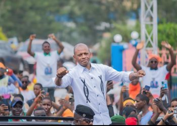 FRONDEG sous pression après son retrait : Abdoulaye Yéro Baldé au cœur d’intenses tractations politiques